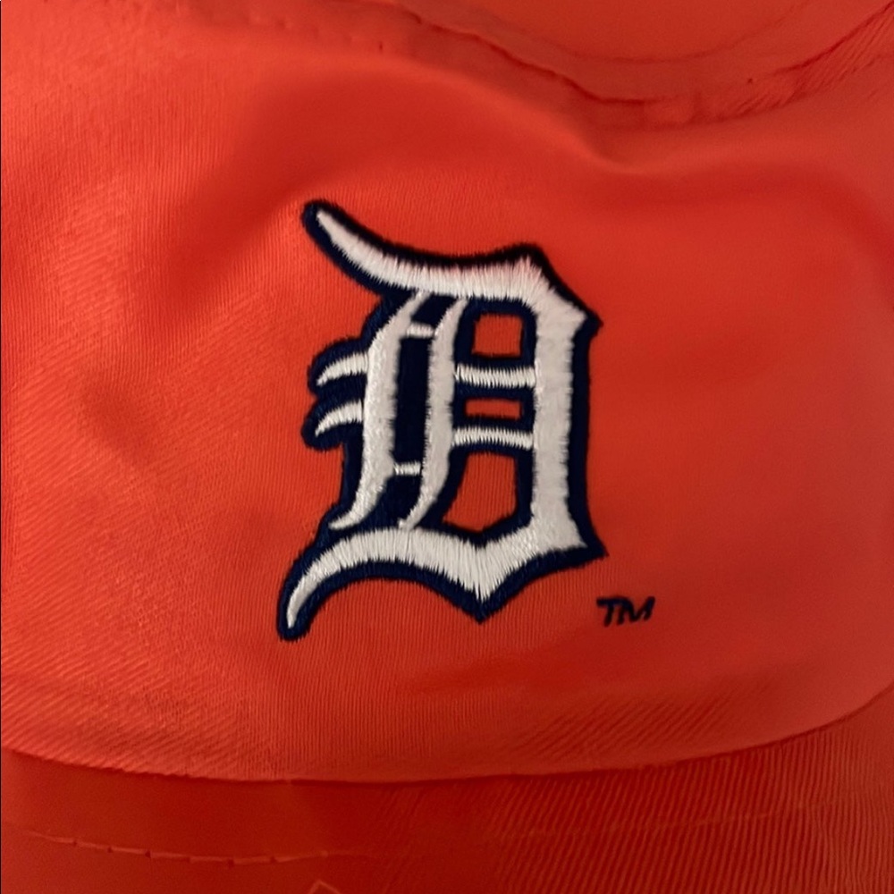 orange detroit lions bucket hat